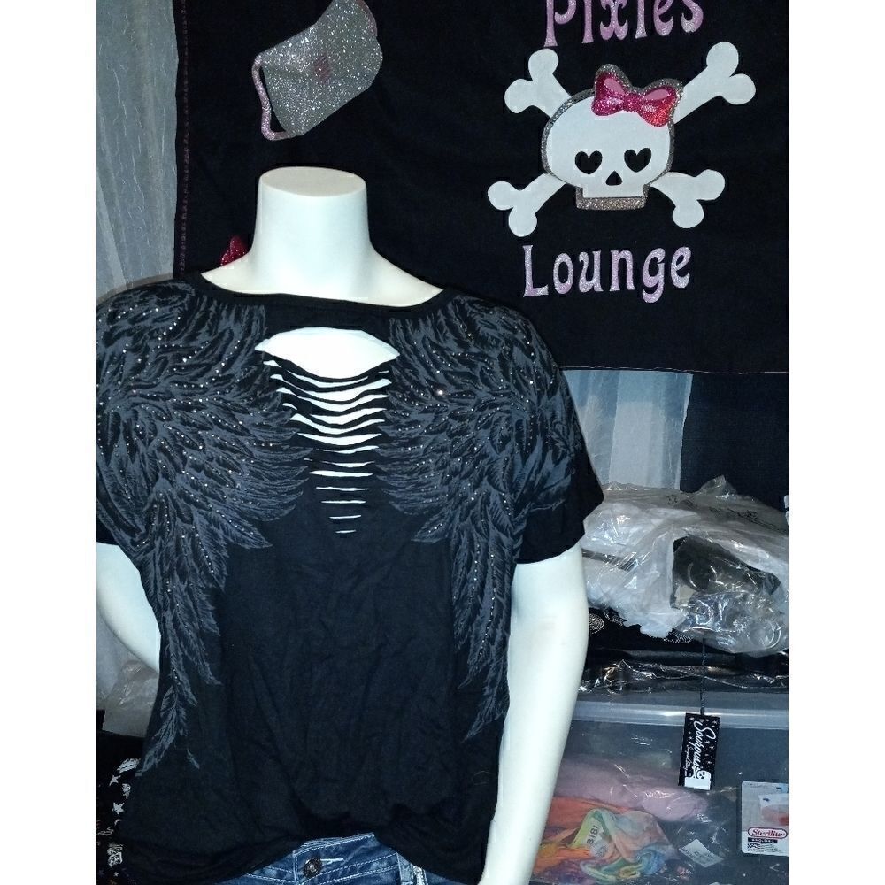 Liberty Wear Rise Above Wings Rhinestone Top NWT